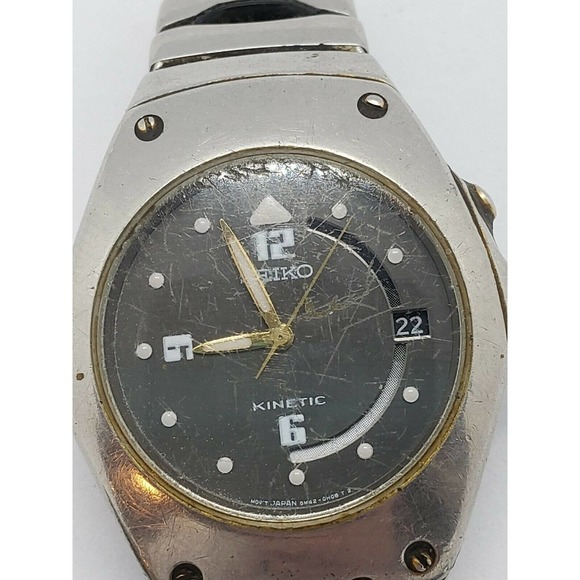 Seiko 6m42-0e38 Vintage Kinetic Watch